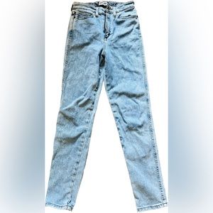 Smith + Rogue Women's No. 75 High Rise Skinny Denim